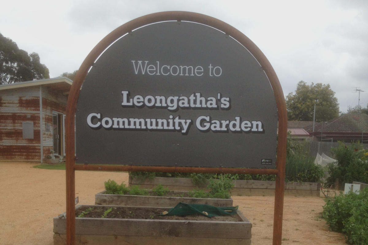 Leongatha Community garden sign