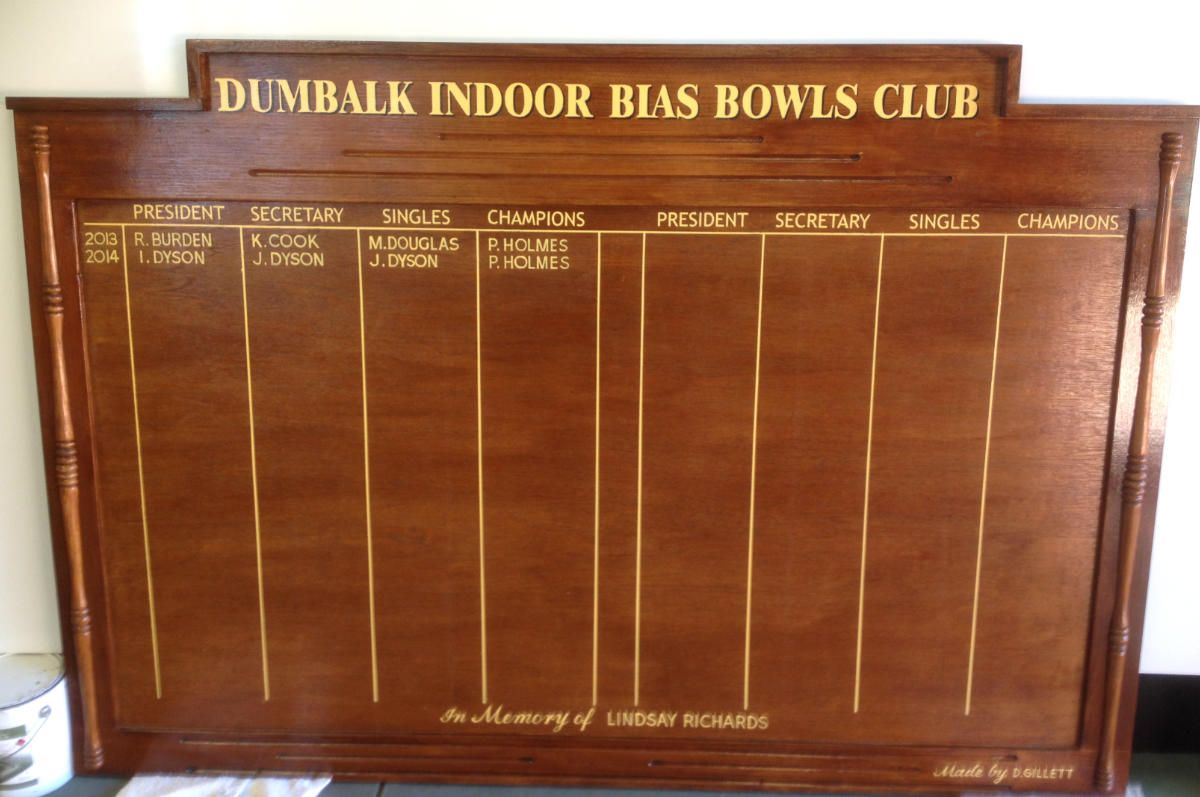 Dumbalk Bowls Club signwriting